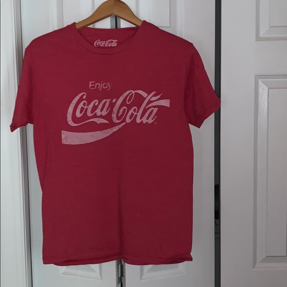 Coca Cola logo shirt size small